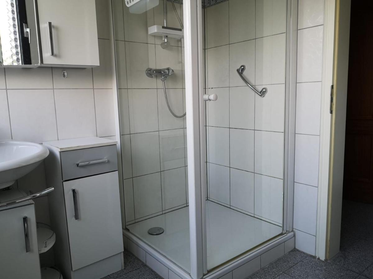 Gemuetliches Ferienzimmer Hürth Buitenkant foto